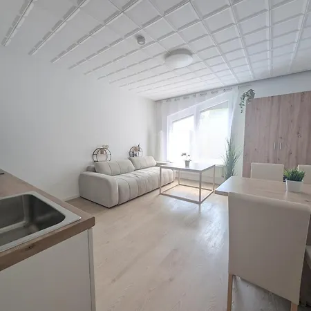 See 3 - Schoenes 2-Zimmer Appartement Mit Parkplatz Und Seezugang *